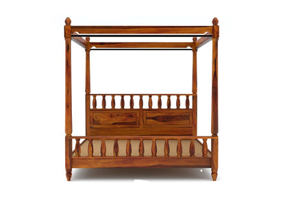 Solid Wood King Bed In Teak Finish