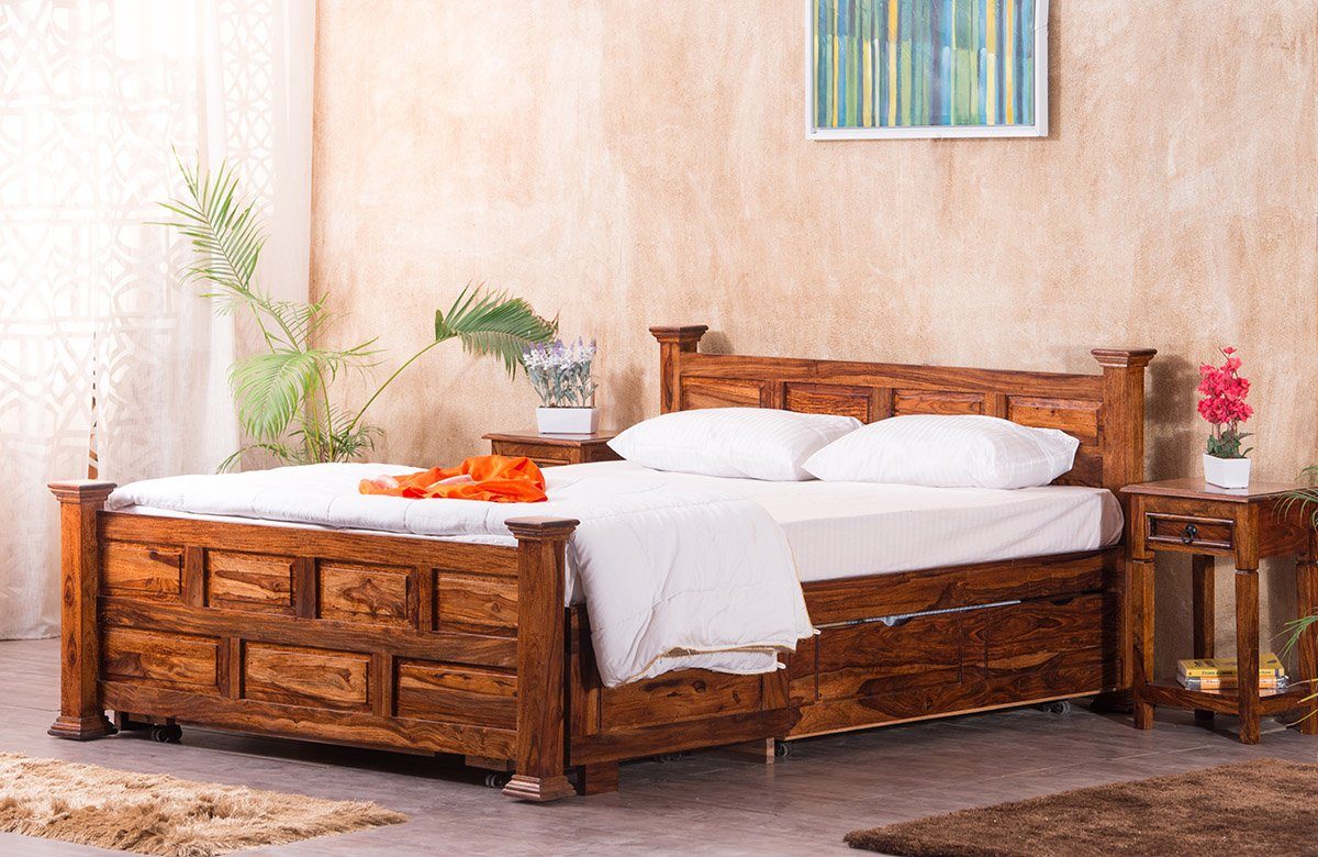 Solid Wood Queen Bed In Honey Finish