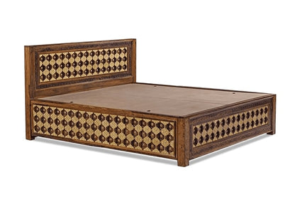 Solid Wood Queen Bed In Honey Finish